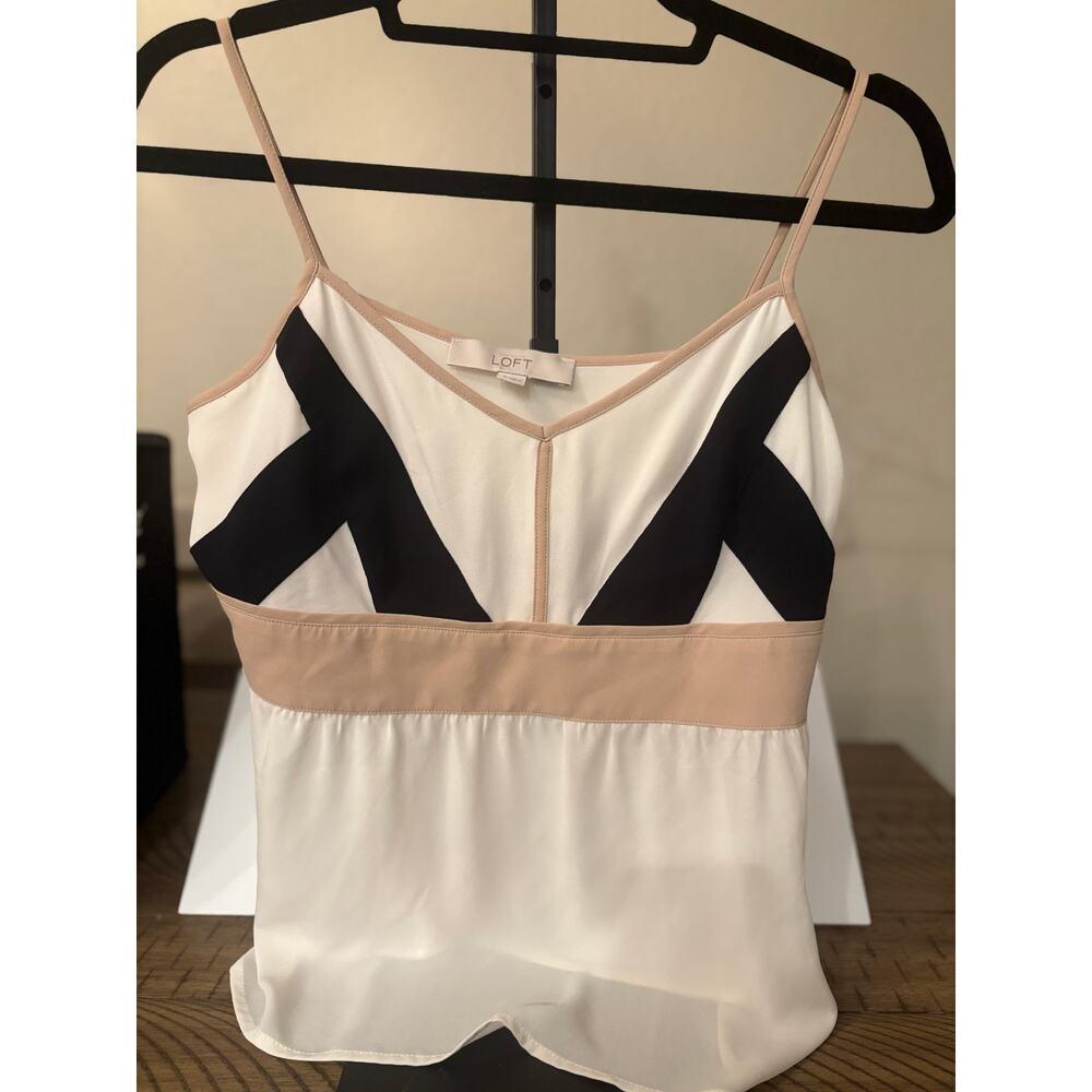 Anne Taylor‎ Spaghetti Strap Shirt